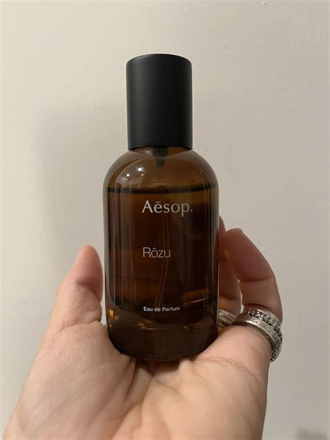 aesop rozu perfume